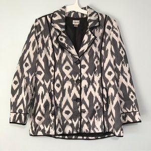 Chicos Jacket Blazer Coat Womens 2 Long Sleeve Gray White Buttons Wind Breaker